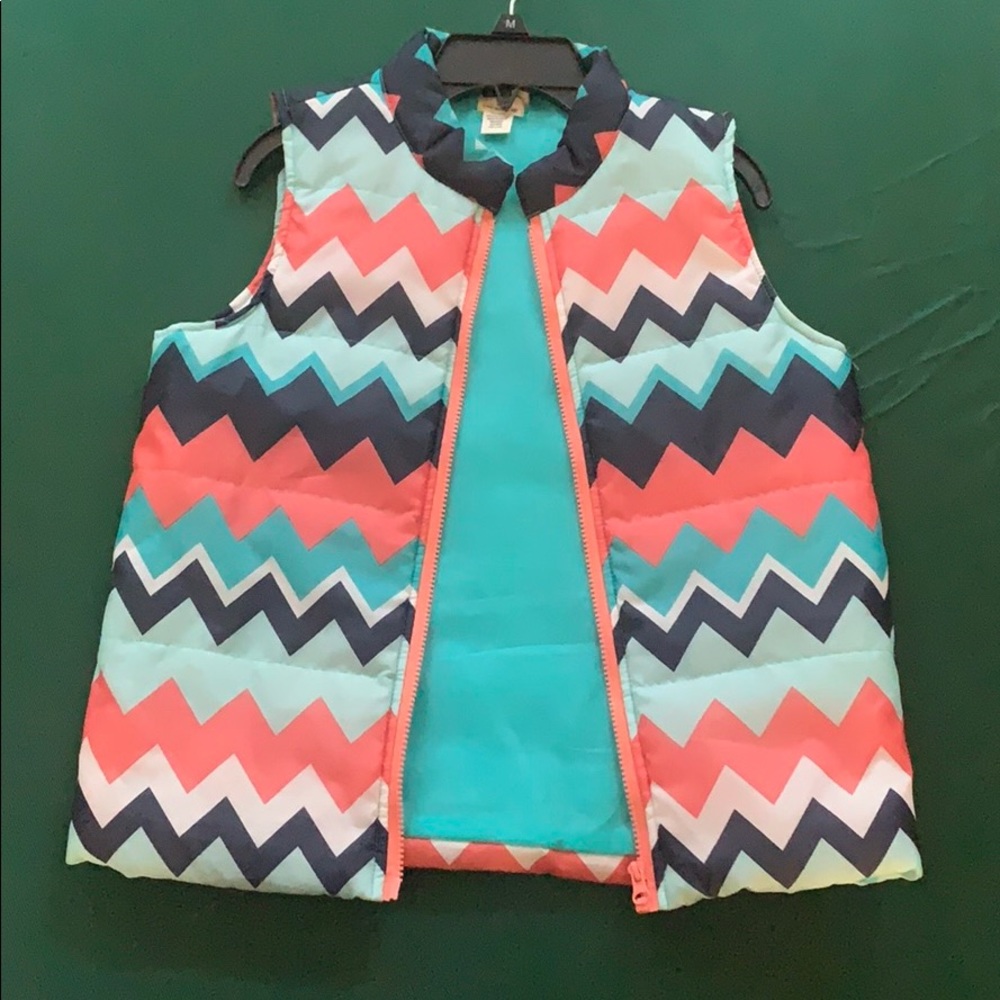 Vest - Picture 2 of 4